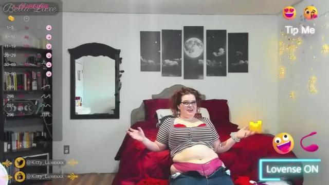 Image 4 of kitty_luxexxx Stream on Chaturbate on 18 months ago