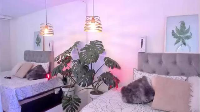 Thumbnail 1, kitty_pam's Stream at Chaturbate, 1 month ago