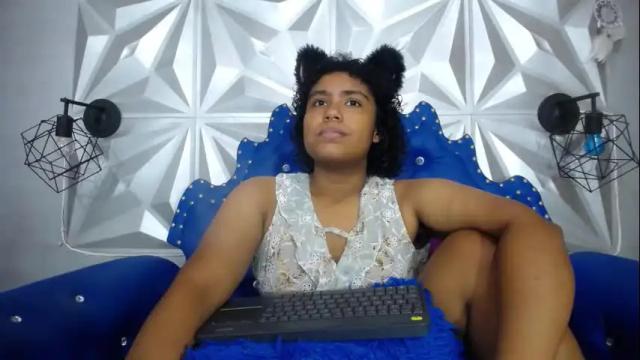 Image 2 of kitty_pervertedx Stream on Chaturbate on 20 days ago