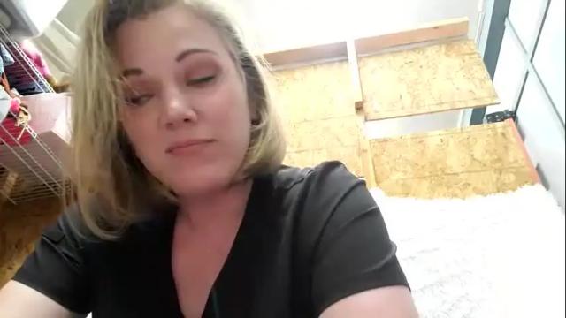 Thumbnail 3, kitty_pies's Stream at Chaturbate, 14 months ago