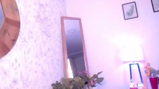 Image 8 of kitty_trip420 Stream on Chaturbate on 19 months ago