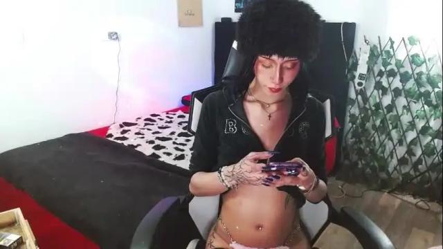 Image 2 of kitty_vaal Stream on Chaturbate on 4 months ago