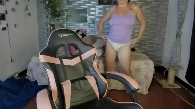 Image 7 of kitty_violet_ Stream on Chaturbate on 24 days ago