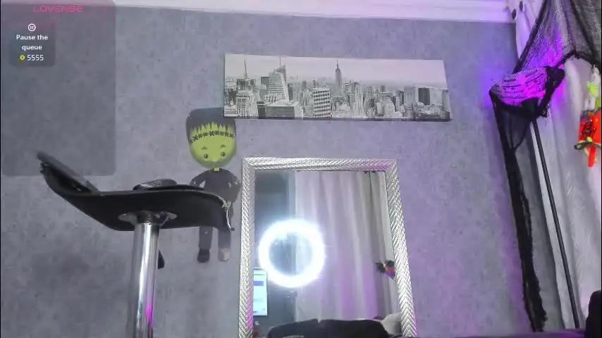 kitty_wichis Chaturbate