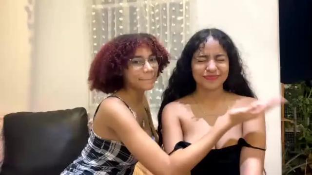 Image 4 of kittyand Stream on Chaturbate on 13 months ago