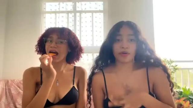 Image 10 of kittyand Stream on Chaturbate on 13 months ago