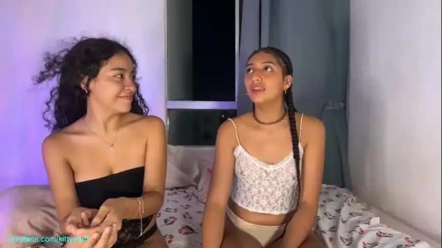 Image 3 of kittyand Stream on Chaturbate on 22 days ago