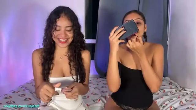 Image 4 of kittyand Stream on Chaturbate on 14 days ago