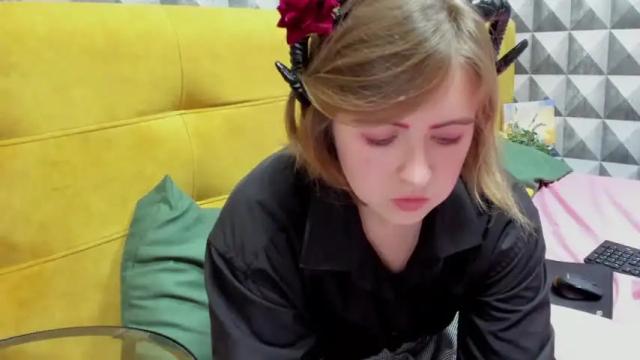 Image 12 of kittybun_ Stream on Chaturbate on 19 months ago