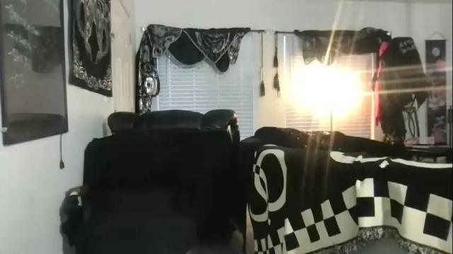 Image 2 of kittycatkendra Stream on Chaturbate on 1 month ago