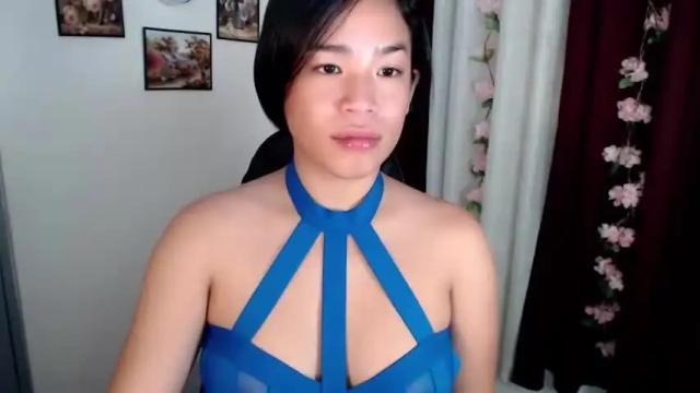 Image 10 of kittycruzxxx Stream on Chaturbate on 14 months ago