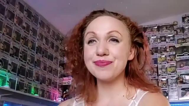 Image 4 of kittyfluf Stream on Chaturbate on 14 months ago