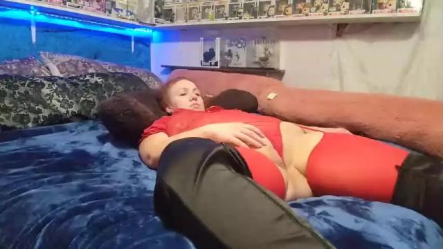 Image 11 of kittyfluf Stream on Chaturbate on 15 months ago