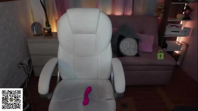 Image 11 of kittygrey Stream on Chaturbate on 1 month ago