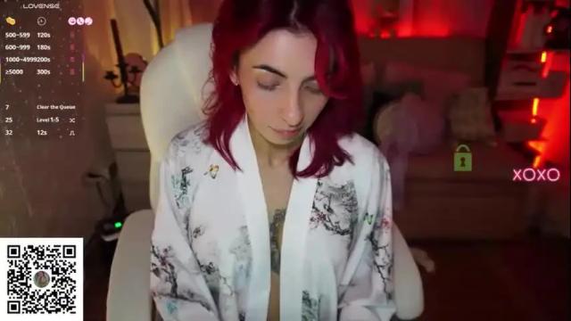 Image 4 of kittygrey Stream on Chaturbate on 11 days ago