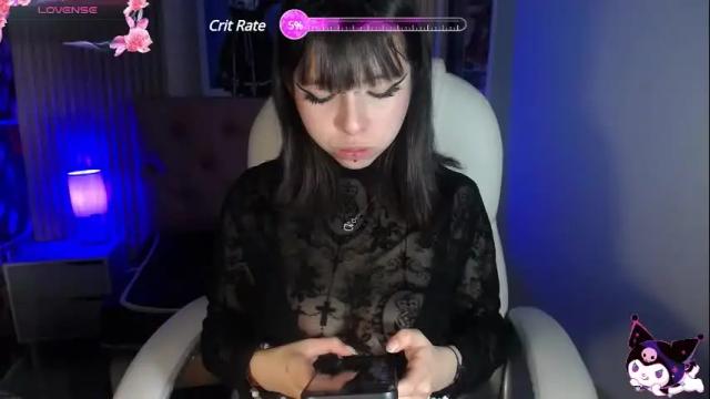 Image 2 of kittyhouse_hs Stream on Chaturbate on 1 month ago