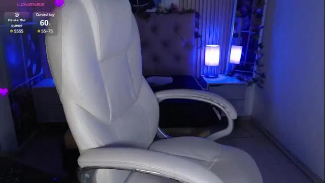 Thumbnail 2, kittyhouse_hs's Stream at Chaturbate, 23 days ago