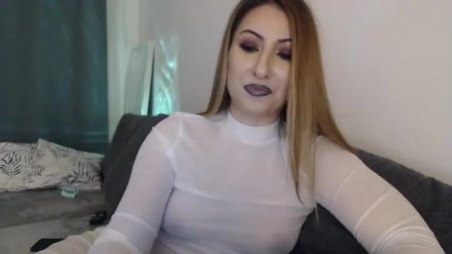 Image 11 of kittyhungryonlyf Stream on Chaturbate on 22 months ago