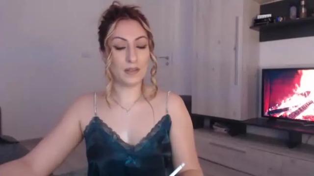 Image 11 of kittyhungryonlyf Stream on Chaturbate on 19 months ago