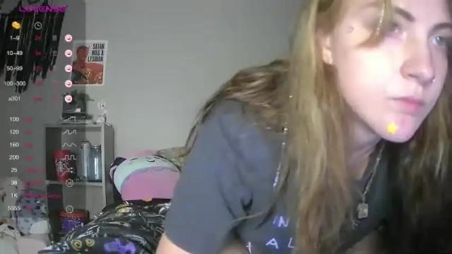 Image 2 of kittykillz Stream on Chaturbate on 24 months ago