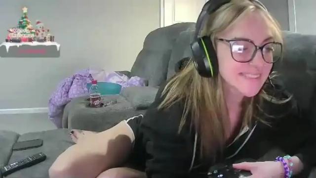 Thumbnail 1, kittykillz's Stream at Chaturbate, 22 months ago