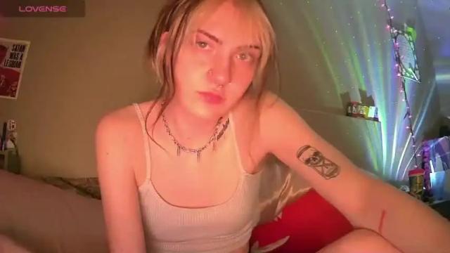 Image 8 of kittykillz Stream on Chaturbate on 20 months ago