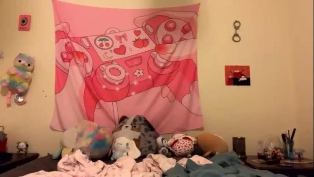 Image 3 of kittyme0ws Stream on Chaturbate on 6 months ago