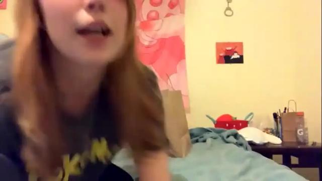 Image 3 of kittyme0ws Stream on Chaturbate on 5 months ago