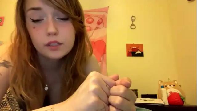 Image 2 of kittyme0ws Stream on Chaturbate on 5 months ago