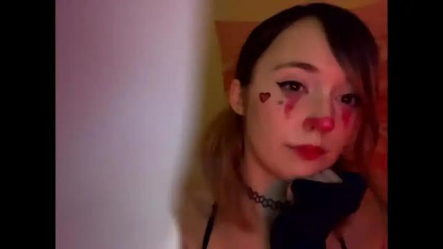 Image 2 of kittyme0ws Stream on Chaturbate on 2 months ago