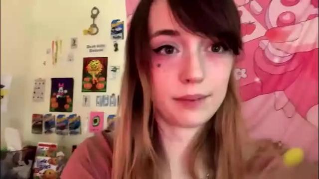 Image 3 of kittyme0ws Stream on Chaturbate on 20 days ago