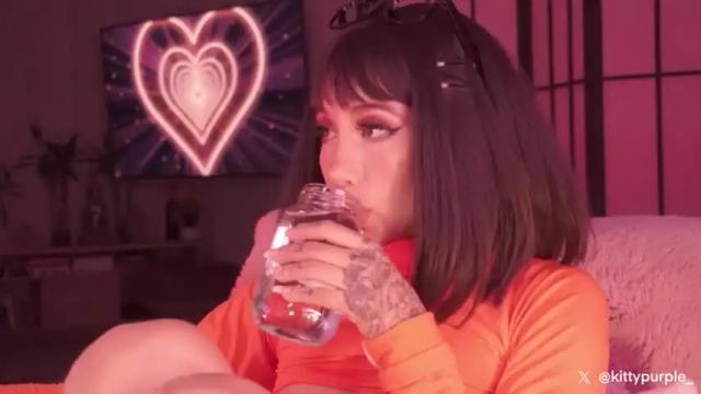Thumbnail 1, kittymolly_'s Stream at Chaturbate, 19 months ago