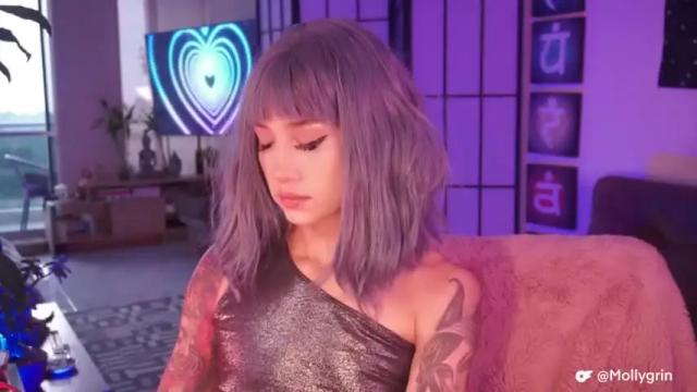 Image 2 of kittymolly_ Stream on Chaturbate on 19 months ago