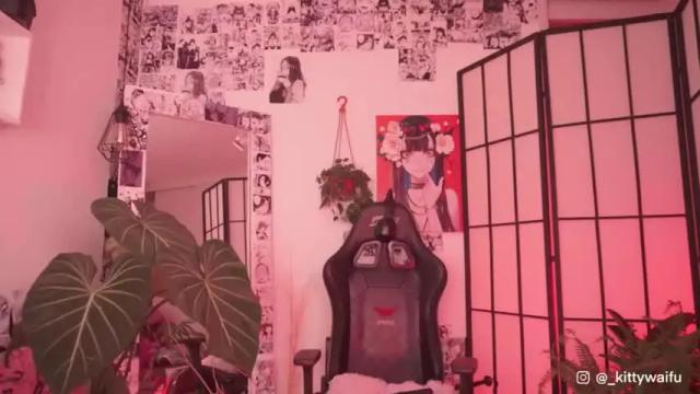 Image 10 of kittymolly_ Stream on Chaturbate on 18 months ago