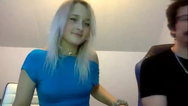 Image 10 of kittyndaddy757458 Stream on Chaturbate on 18 months ago