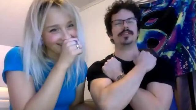 Image 11 of kittyndaddy757458 Stream on Chaturbate on 18 months ago