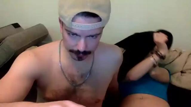 Image 6 of kittyndaddy757458 Stream on Chaturbate on 15 months ago