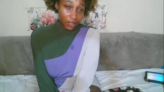 Image 10 of kittynkinky Stream on Chaturbate on 1 month ago