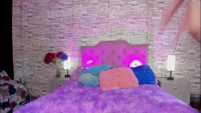 Image 3 of kittyqueen01 Stream on Chaturbate on 2 days ago