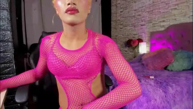 Image 12 of kittyqueen01 Stream on Chaturbate on 1 month ago