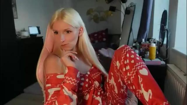 Image 12 of kittysxkat Stream on Chaturbate on 2 months ago