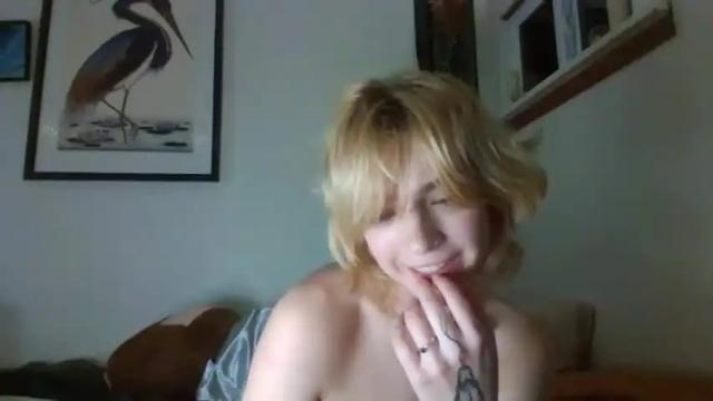 Image 12 of kittysybil Stream on Chaturbate on 18 months ago