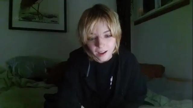 Image 3 of kittysybil Stream on Chaturbate on 17 months ago