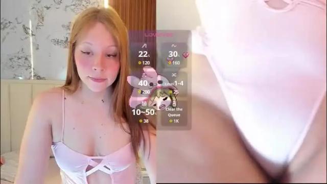 Image 4 of kittytimberlake Stream on Chaturbate on 2 months ago