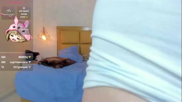 Image 10 of kittytimberlake Stream on Chaturbate on 2 months ago