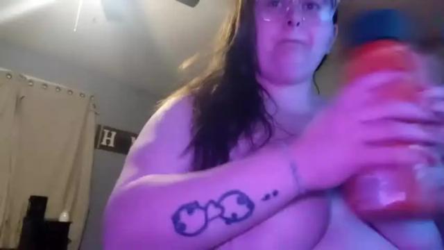 Image 3 of kittytittyfuck Stream on Chaturbate on 15 months ago