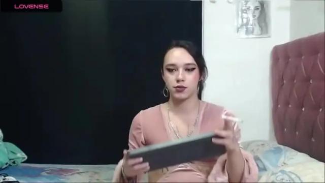 Image 10 of kittyy_amyy Stream on Chaturbate on 16 months ago