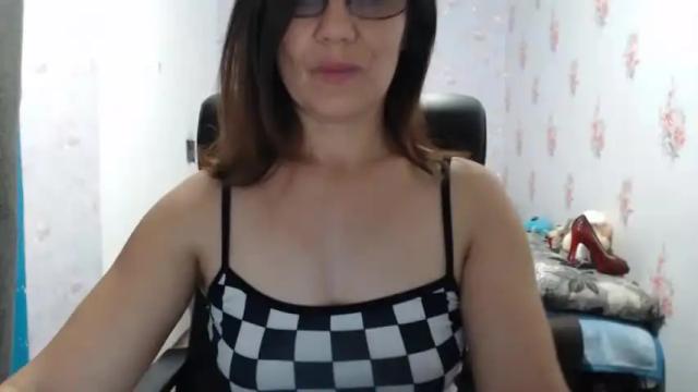 Image 8 of kittyybeauty Stream on Chaturbate on 18 months ago