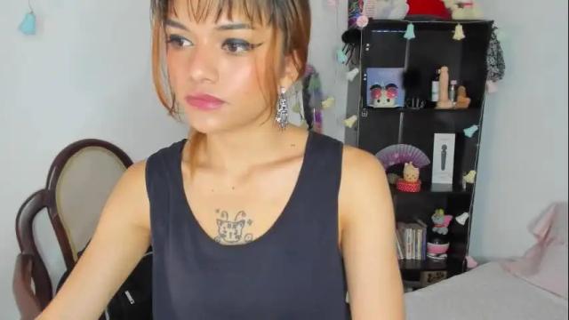 Image 6 of kittyzenn Stream on Chaturbate on 25 days ago