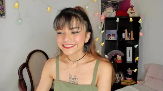 Image 12 of kittyzenn Stream on Chaturbate on 8 days ago